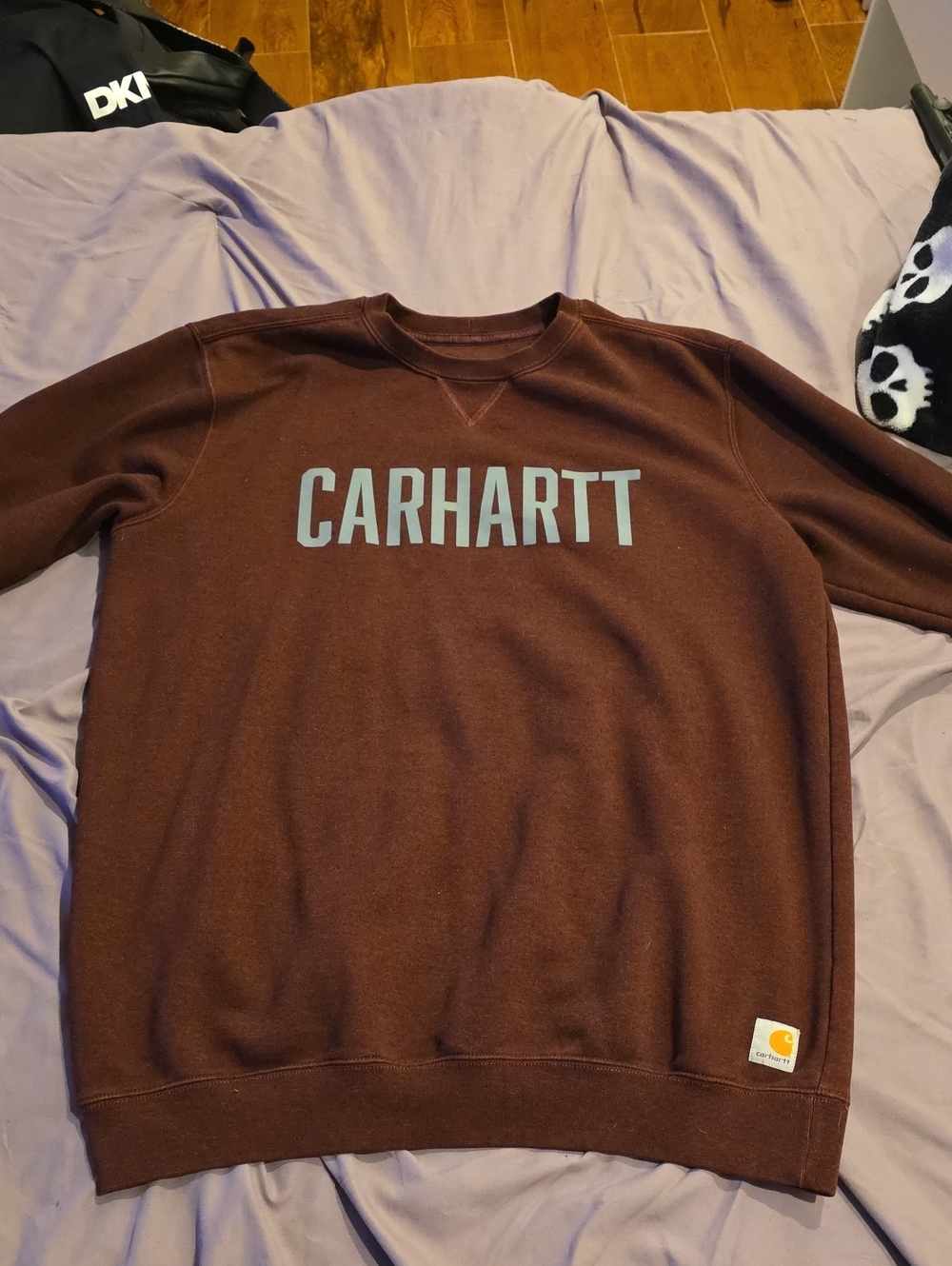 Carhartt Men’s Brown Crewneck Sweatshirt with Center Logo
